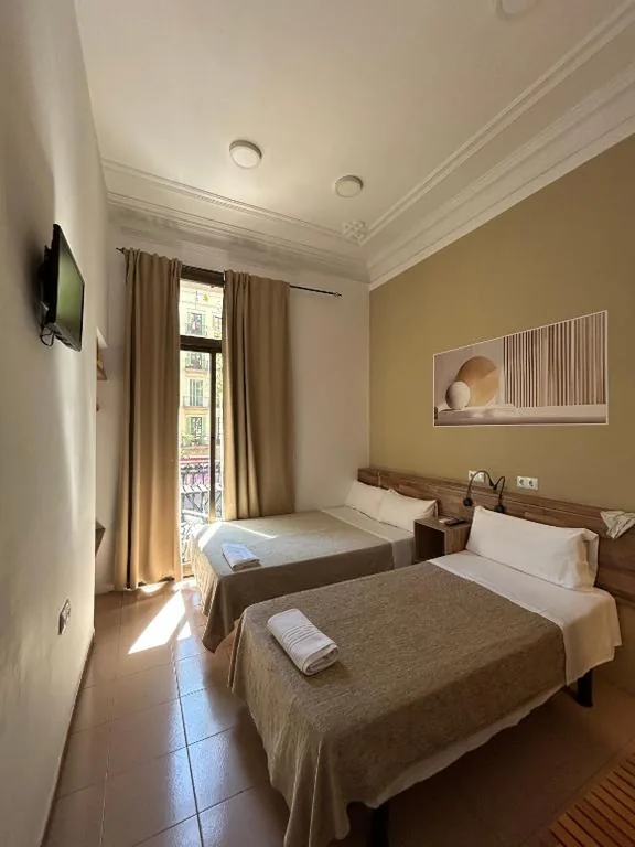 Hostal Delfos