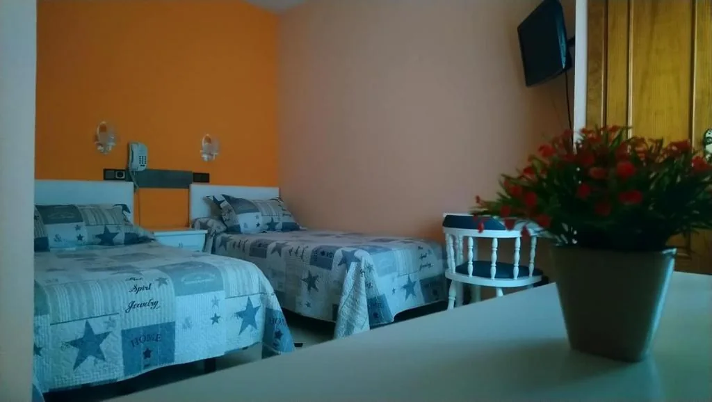 双床双人间 — Hostal Don Jaime I y II
