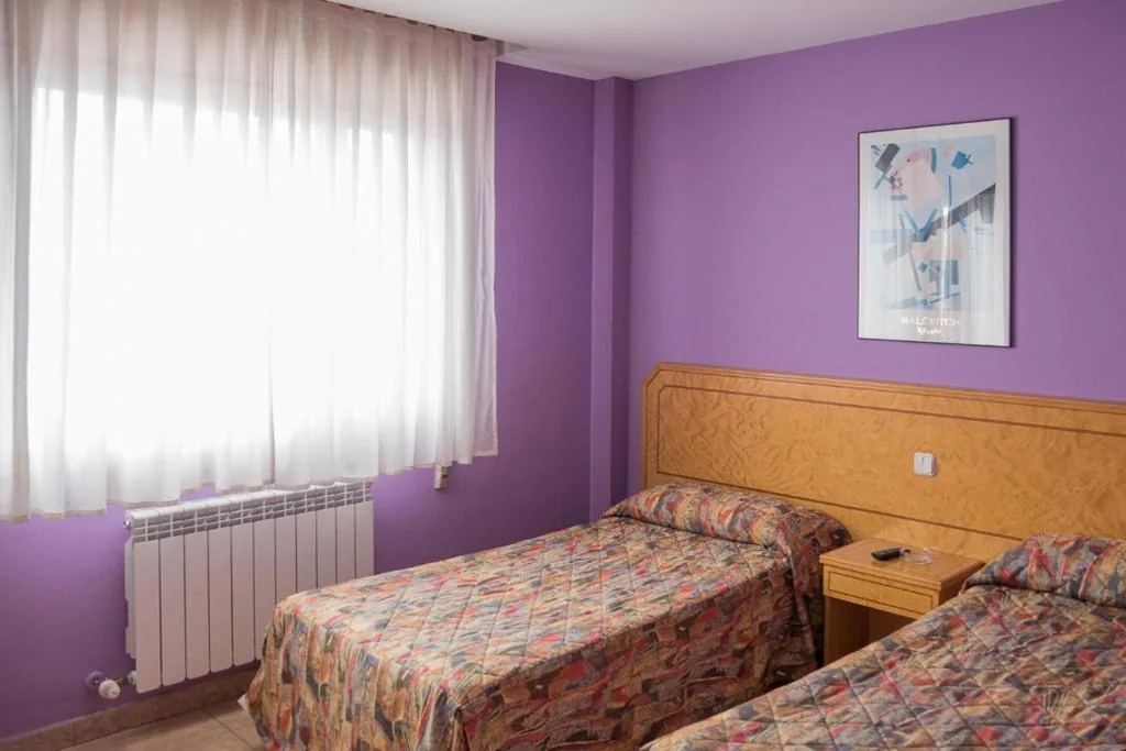 Habitación Doble - 1 o 2 camas — HOSTAL DON JAVIER