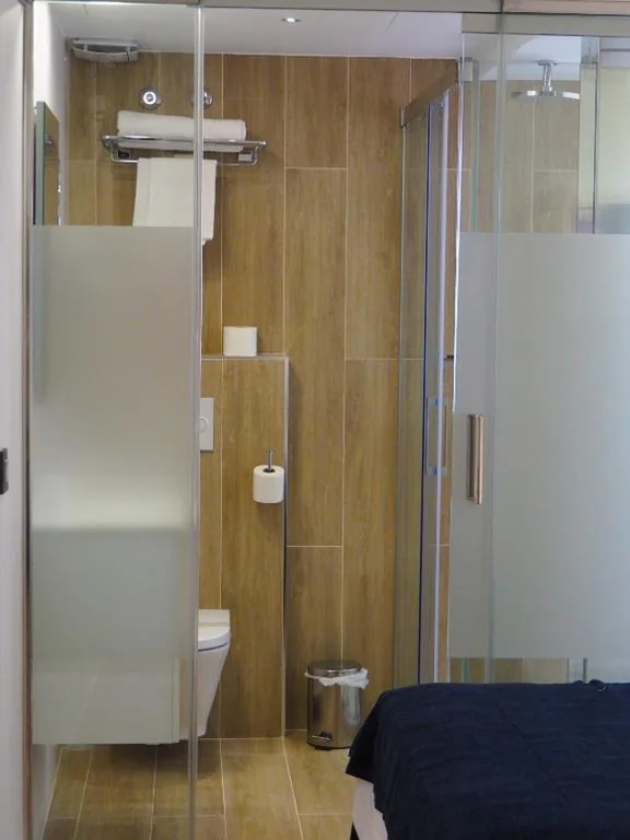 Habitación Doble con baño privado - 1 o 2 camas — Hostal Don Suero de Quiñones