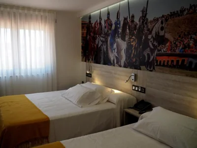 Hostal Don Suero de Quiñones — foto 12