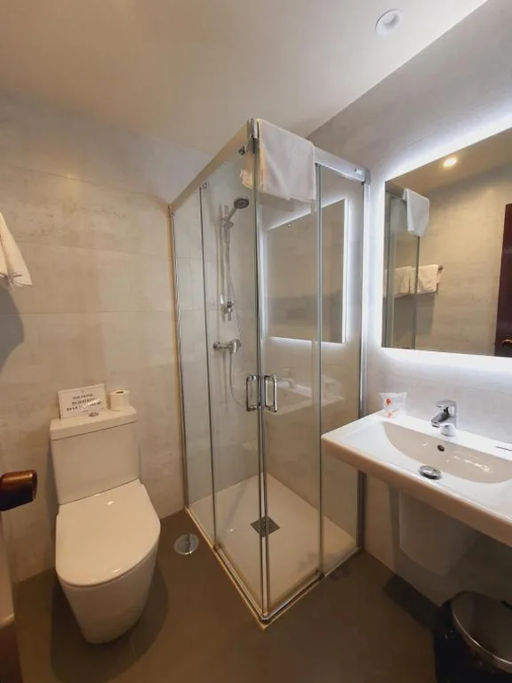 单人间 — HOSTAL DOÑA JUANA