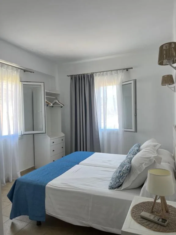 Hostal Dragonera