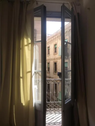 Hostal Dragonflybcn — foto 7