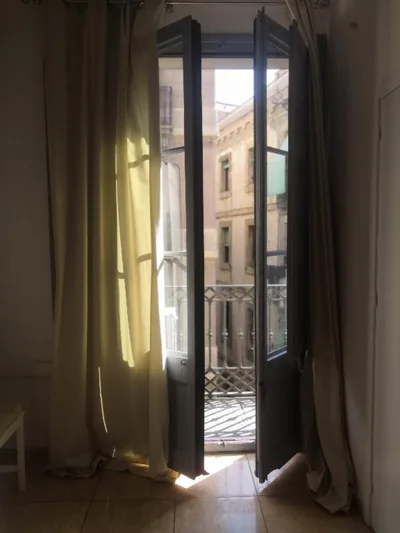 Hostal Dragonflybcn — foto 9