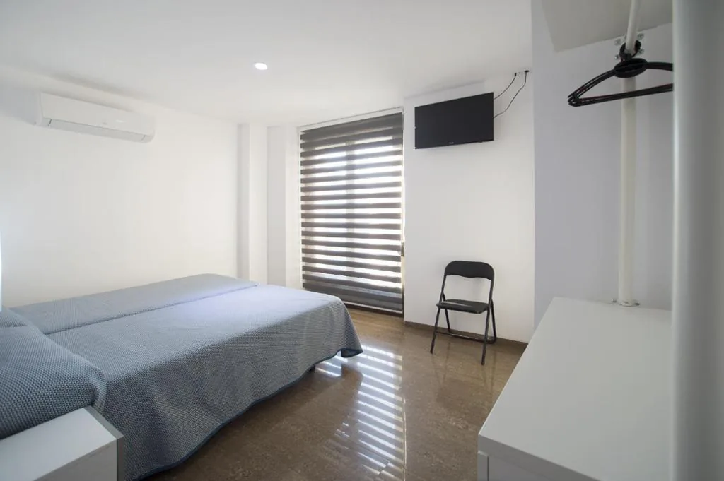 Quarto Duplo — Hostal Drassanes