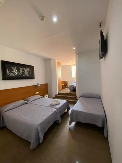 Hostal Drassanes — foto 2