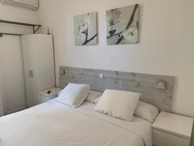 Hostal Eixample — Foto 9