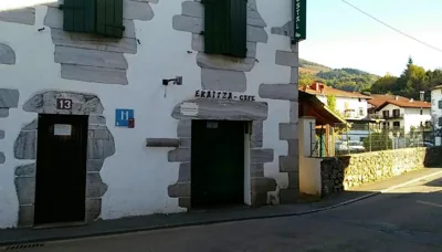 Hostal Ekaitza — Foto 5