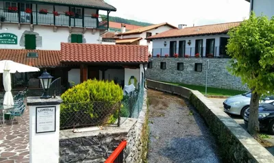 Hostal Ekaitza — Foto 12
