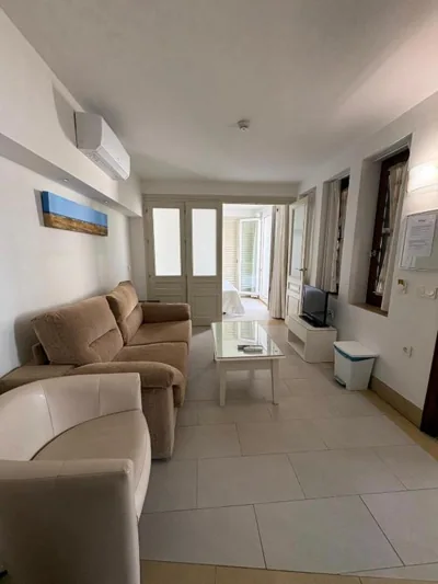 Hostal El Alojado de Velarde — Foto 8
