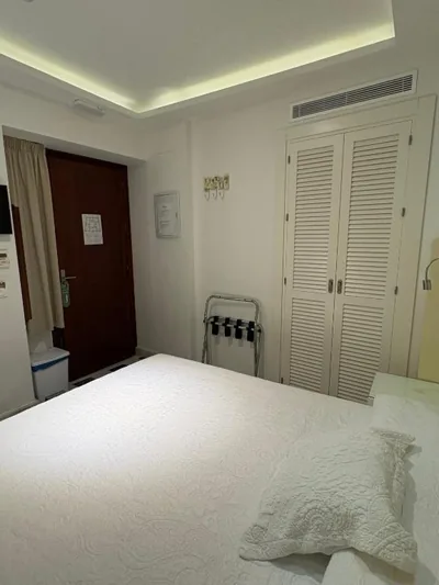 Hostal El Alojado de Velarde — Foto 11