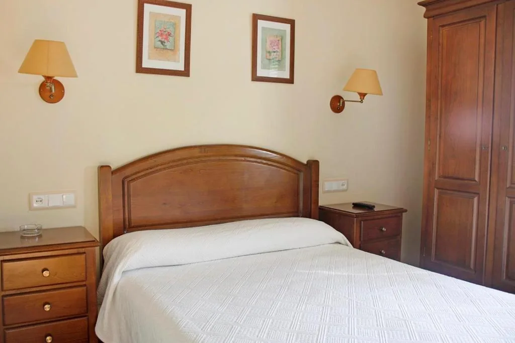 Doppelzimmer — Hostal El Aparcamiento