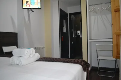 Hostal El Brezo — photo 11