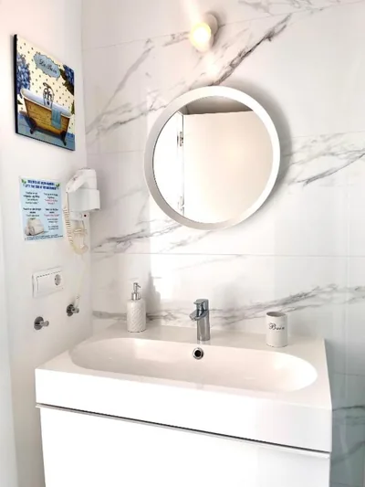Hostal El Caprichito Marbella — Foto 11