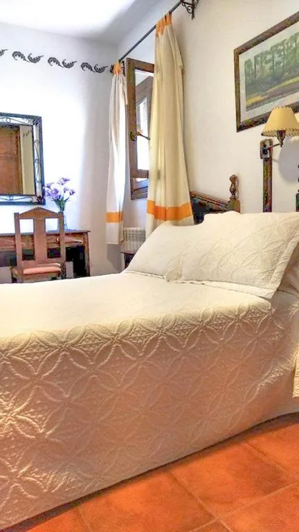 クラシックダブルルーム — Hostal El Cascapeñas de la Alpujarra