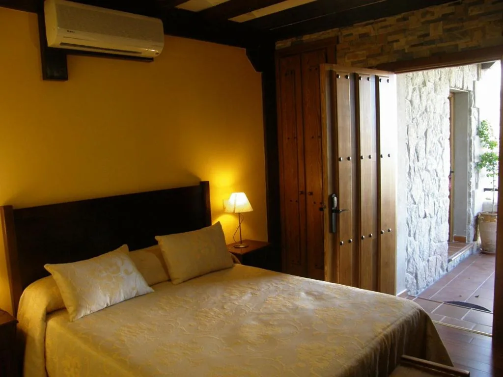 Camera Doppia Executive con terrazza — Hostal El Cerro - Only Adults