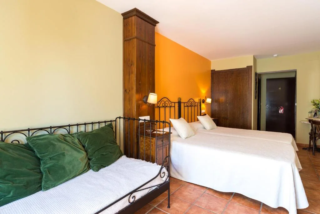 Camera doppia - 1 o 2 letti — Hostal El Escudo de Mijas