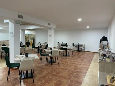 Hostal EL GRIEL NO DISPONEMOS DE RECEPCIÓN FÍSICA — Foto 4