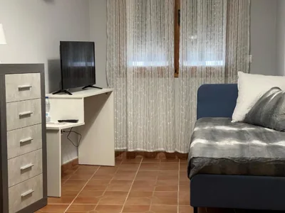 Hostal EL GRIEL NO DISPONEMOS DE RECEPCIÓN FÍSICA — Foto 5