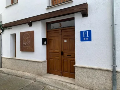 Hostal EL GRIEL NO DISPONEMOS DE RECEPCIÓN FÍSICA — Foto 9
