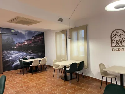 Hostal EL GRIEL NO DISPONEMOS DE RECEPCIÓN FÍSICA — Foto 11