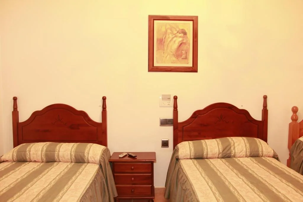 Camera doppia - 1 o 2 letti — Hostal el Laminador - Restaurante La Alquería de Manu