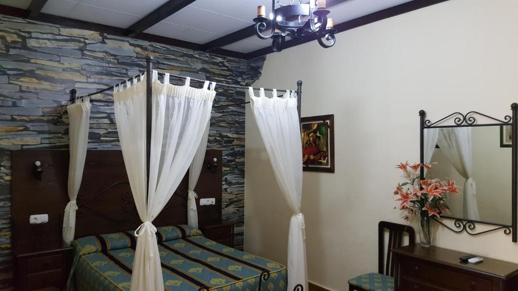 Hostal El Lirio