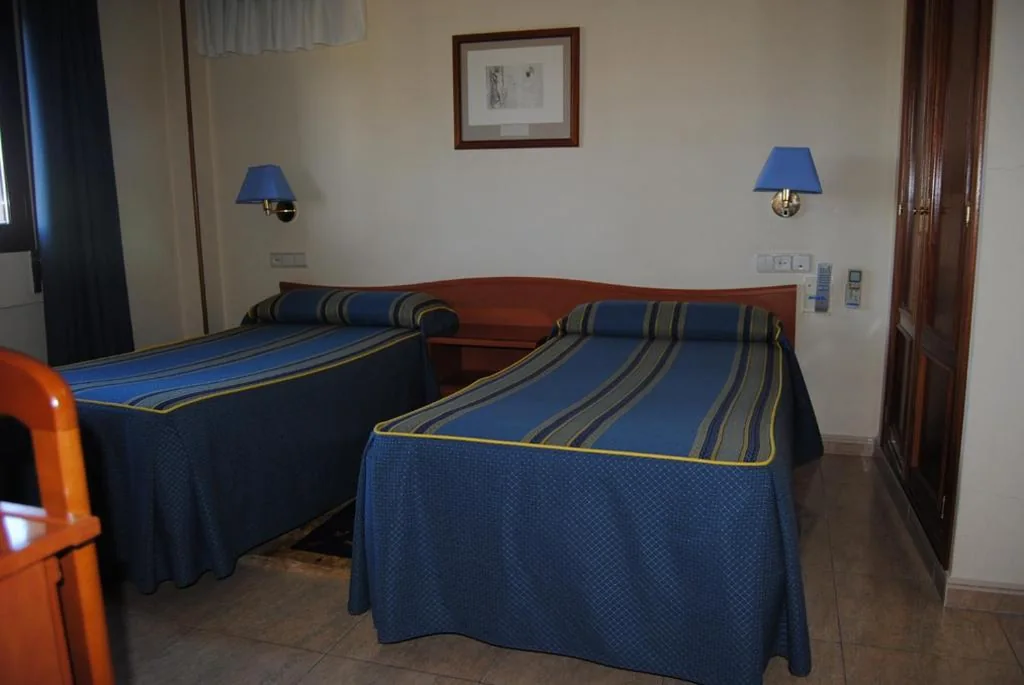 Habitación Doble — Hostal El Mirador