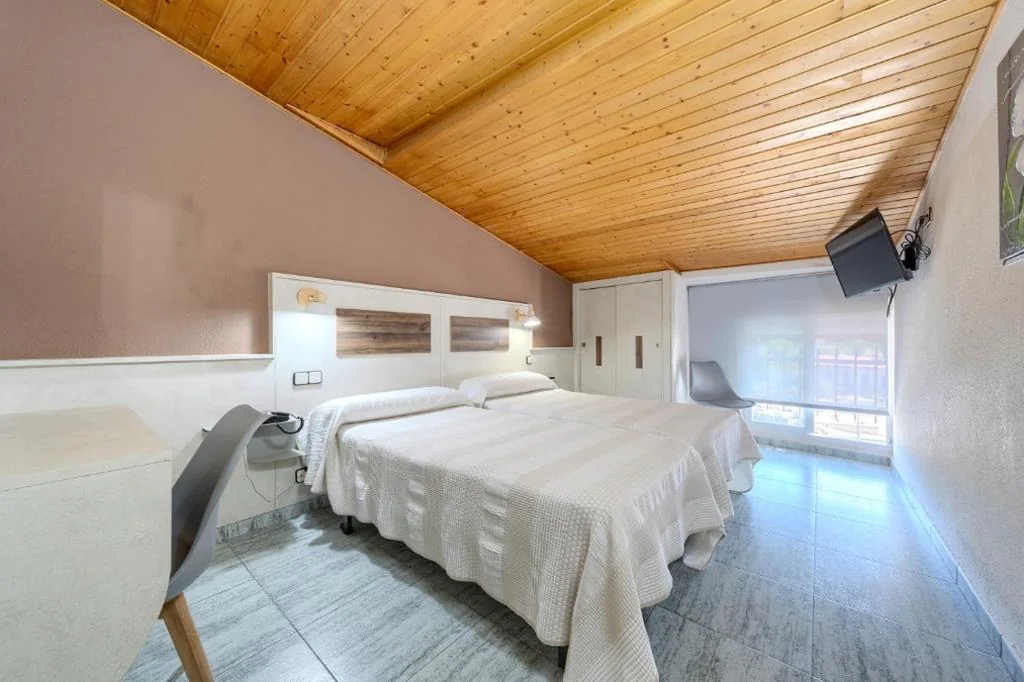 Camera matrimoniale Deluxe — Hostal El Molino