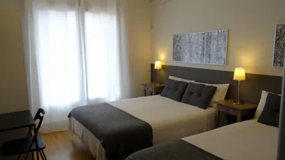 Hostal El Ninot — foto 12