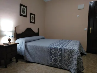 Hostal El Polígono — foto 2