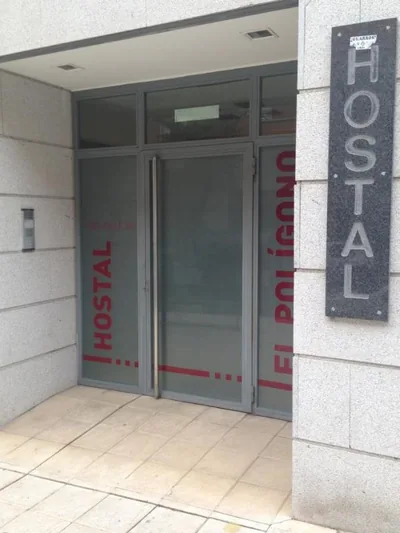 Hostal El Poligono — foto 10