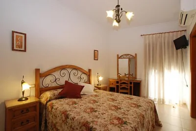 Hostal el Puente — Foto 2