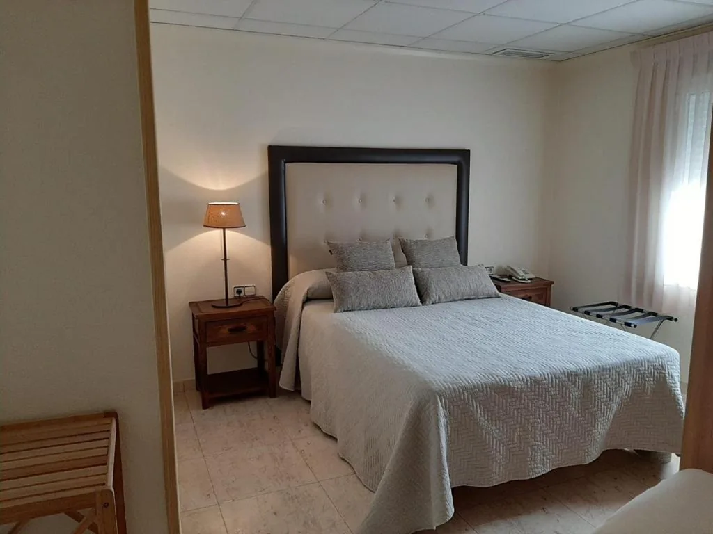 Habitación Doble - 1 o 2 camas — Hostal El Retiro