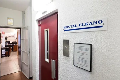 Hostal Elkano — foto 12
