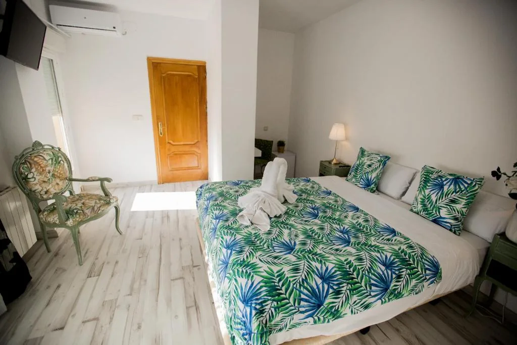 Camera Doppia — Hostal Escala Suites
