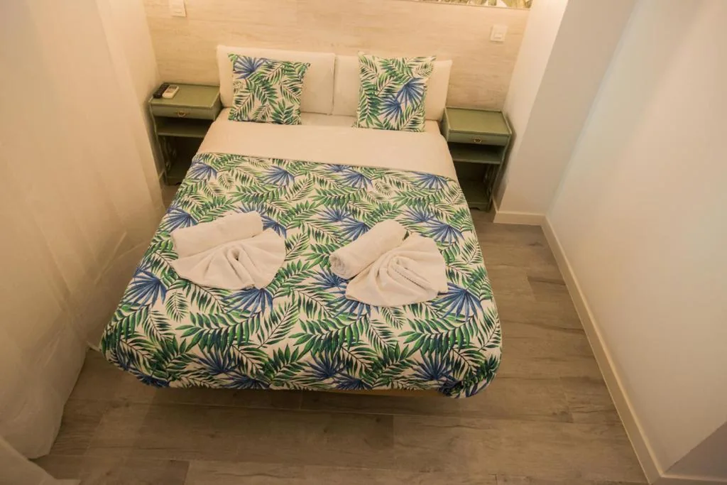 Camera Singola — Hostal Escala Suites
