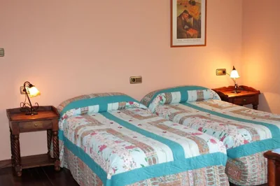 Hostal Esmeralda — foto 10