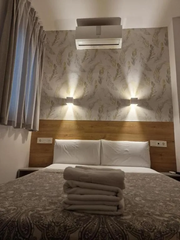 小型内侧双人间 — Hostal Esparteros