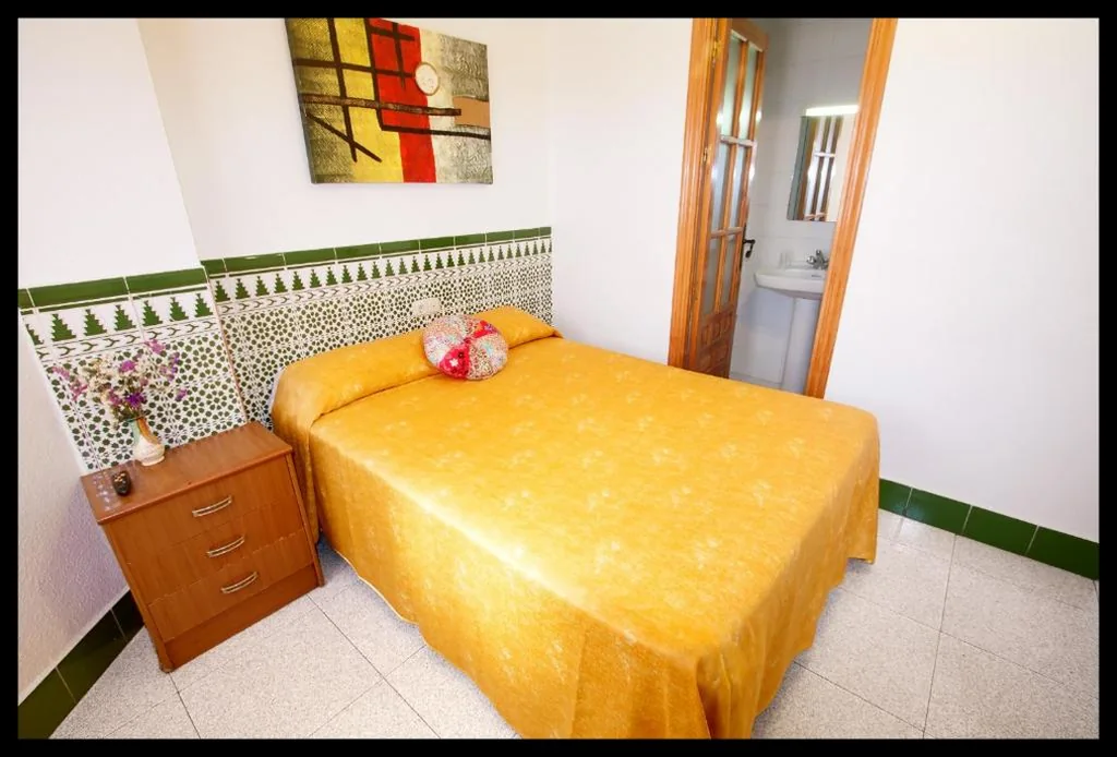Habitación Doble — Hostal Estación