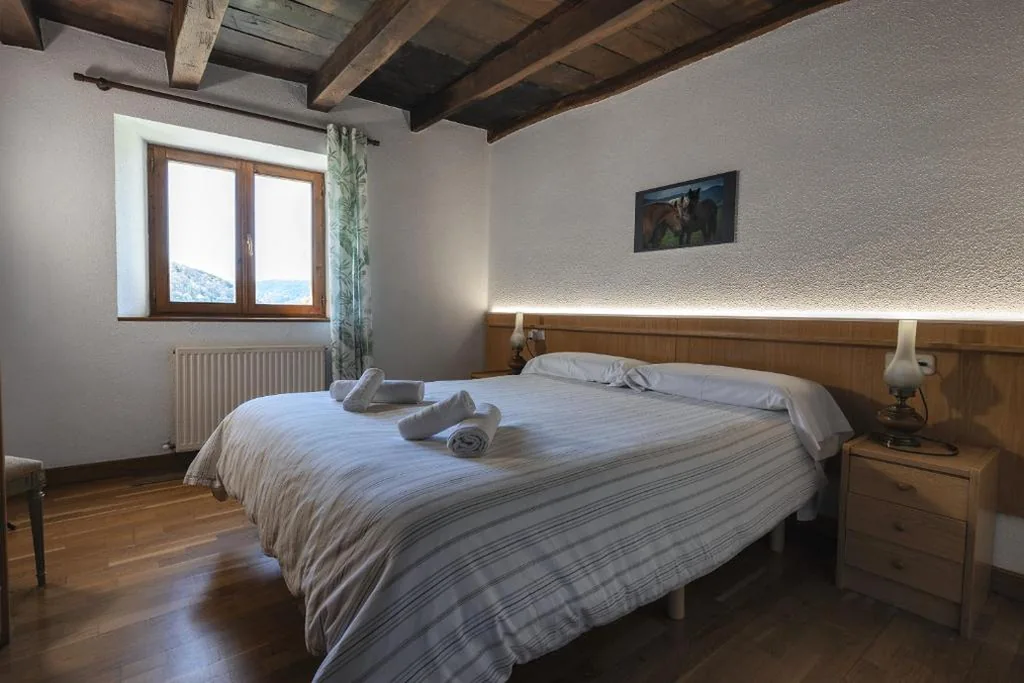 Quarto Duplo com Vista Lago — Hostal Etxeberri