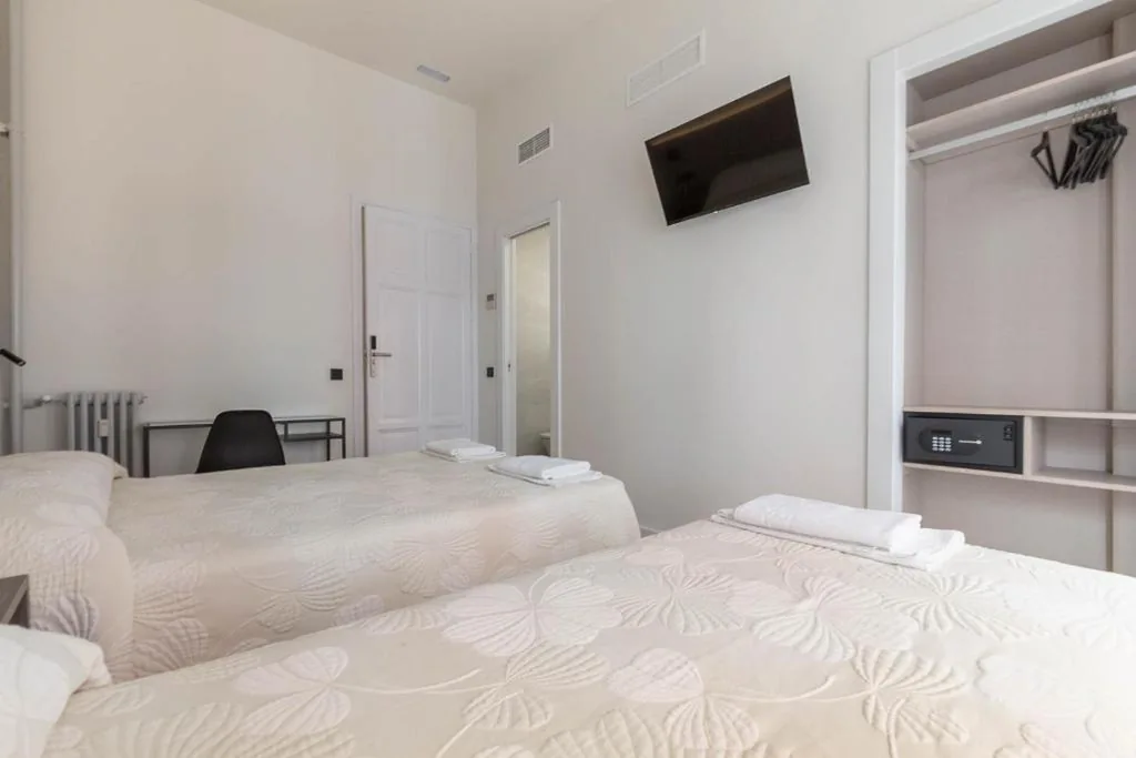 Tweepersoonskamer — Hostal Excelsior