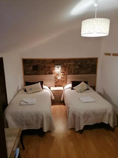 Hostal Forest — Foto 9