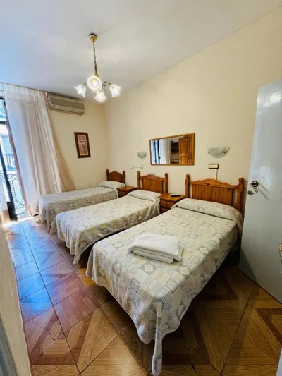 Hostal Fuentesol — foto 7