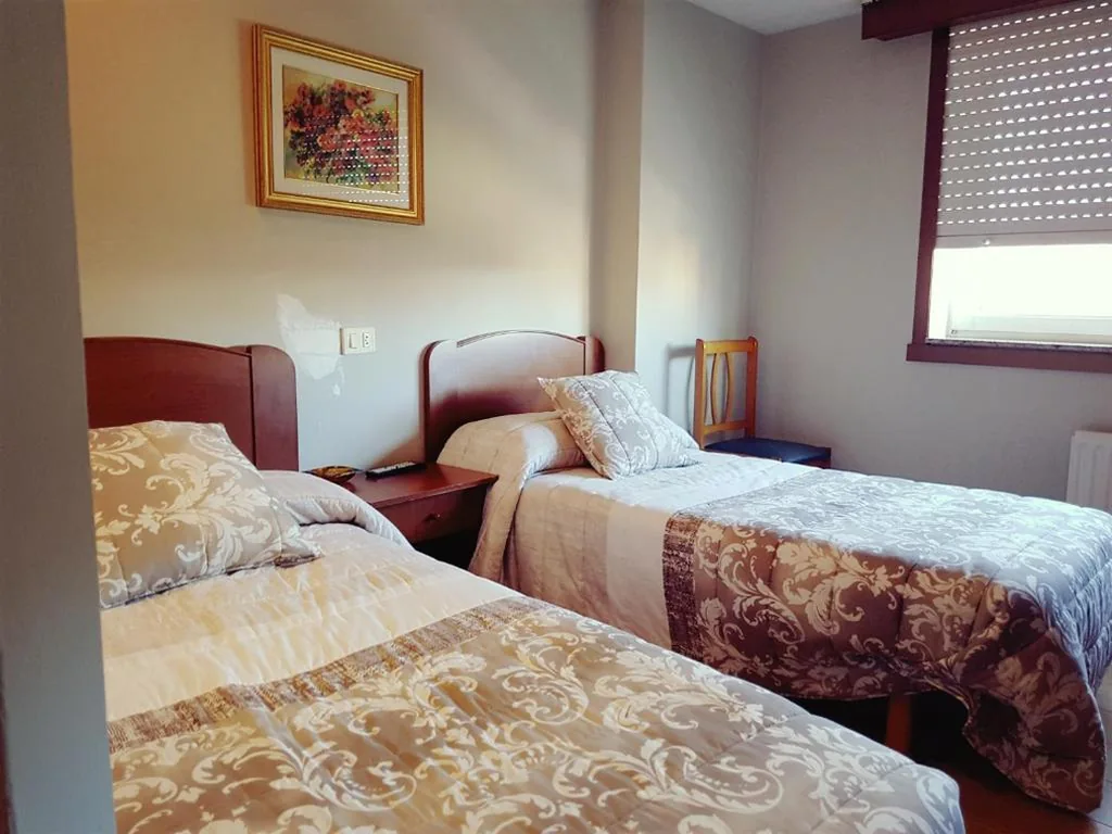 Habitación Doble - 1 o 2 camas — Hostal Galicia Arteixo