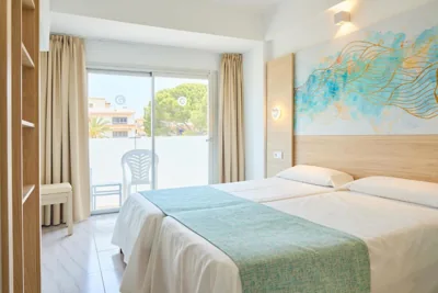 Hostal Gami Adults Only — photo 2
