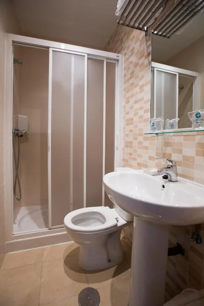 Hostal Gaudi Cuenca — foto 3