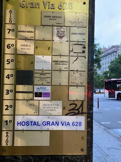 Hostal Granvia 628 — foto 5