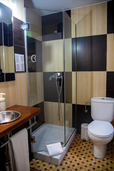 Hostal Gud Salamanca — Foto 11